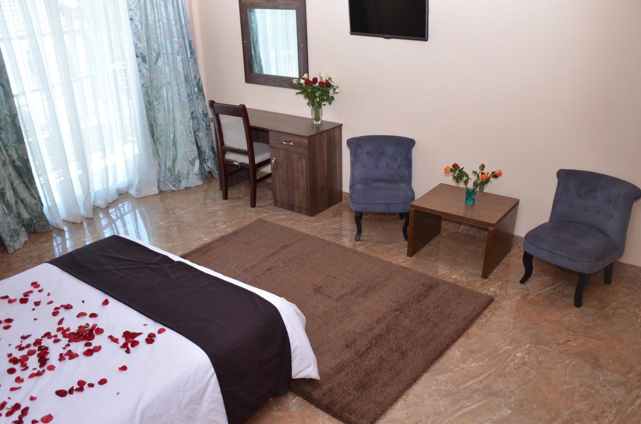 Melodie Hotel Addisz-Abeba Kültér fotó