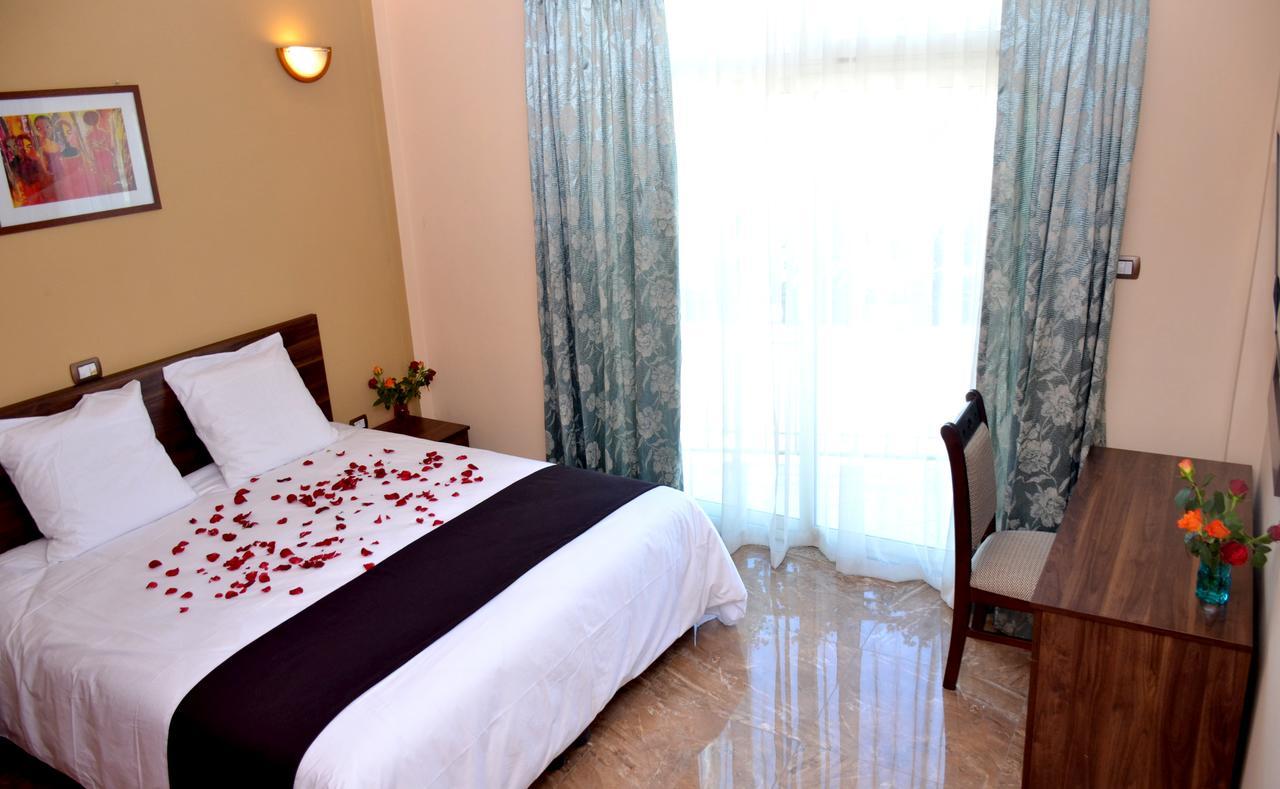 Melodie Hotel Addisz-Abeba Kültér fotó