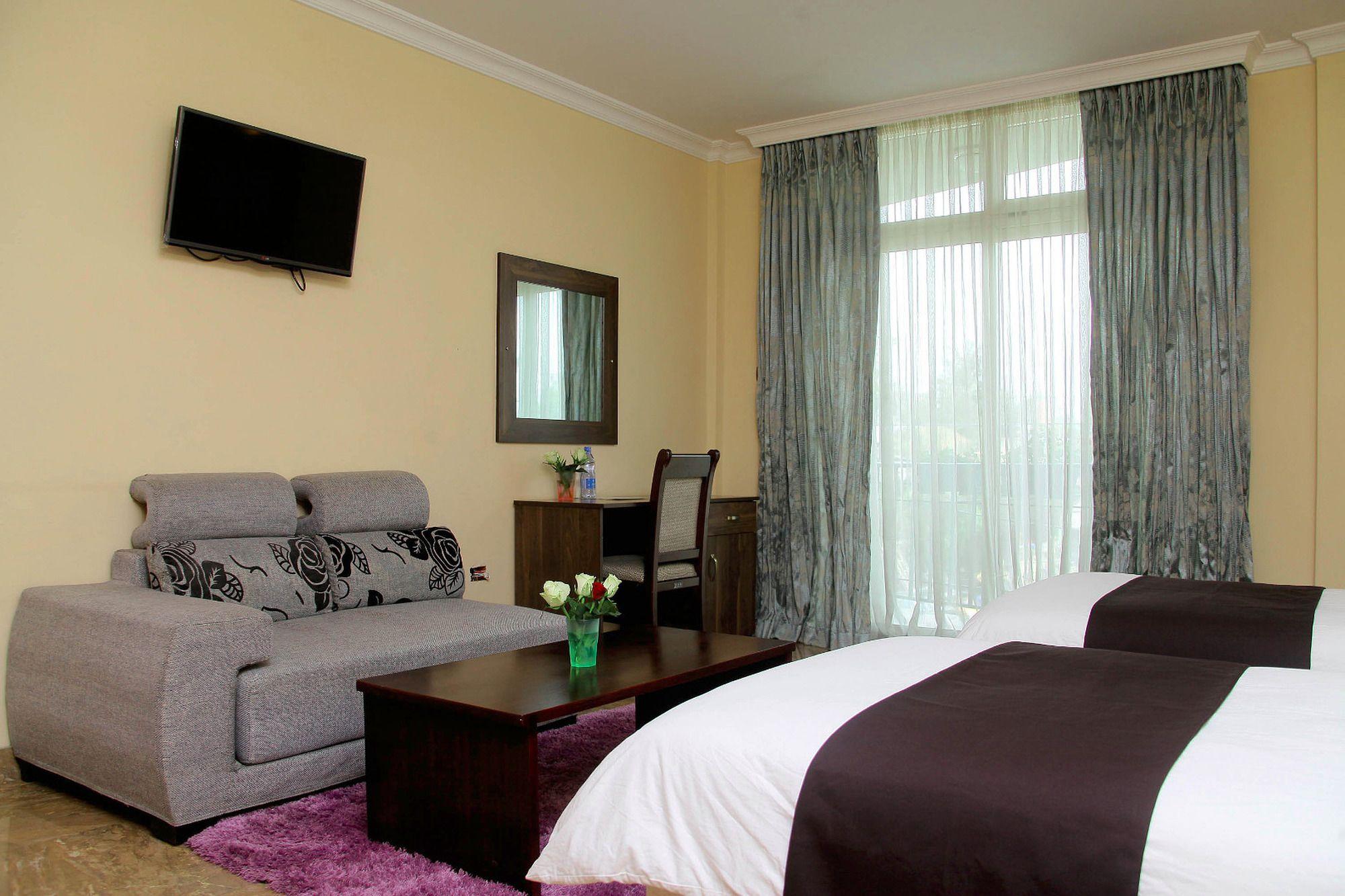 Melodie Hotel Addisz-Abeba Kültér fotó