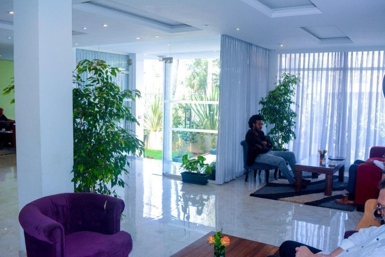 Melodie Hotel Addisz-Abeba Kültér fotó