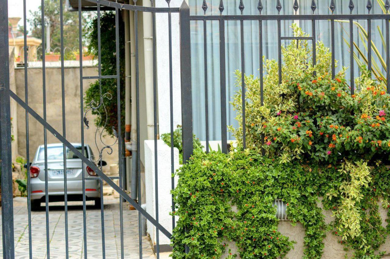 Melodie Hotel Addisz-Abeba Kültér fotó