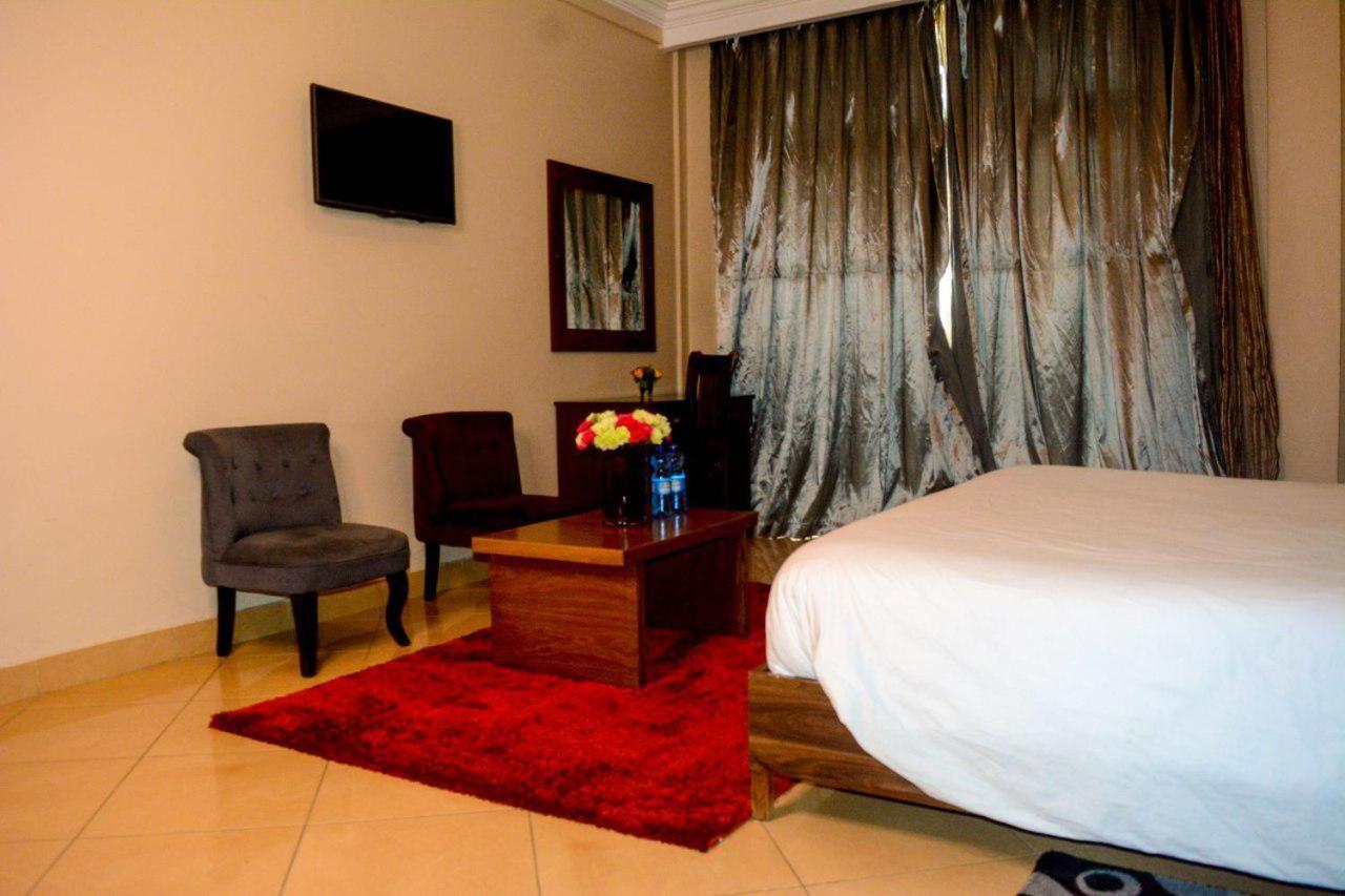 Melodie Hotel Addisz-Abeba Kültér fotó