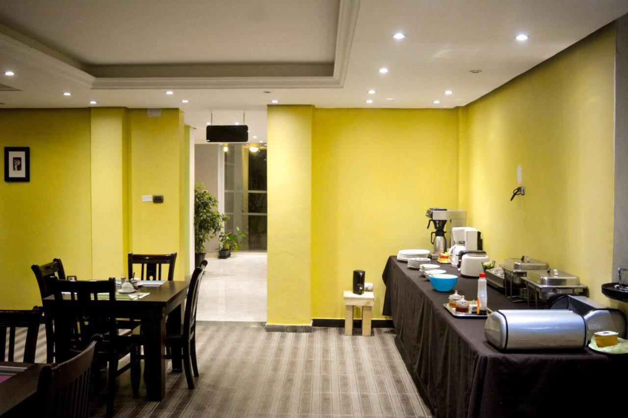 Melodie Hotel Addisz-Abeba Kültér fotó