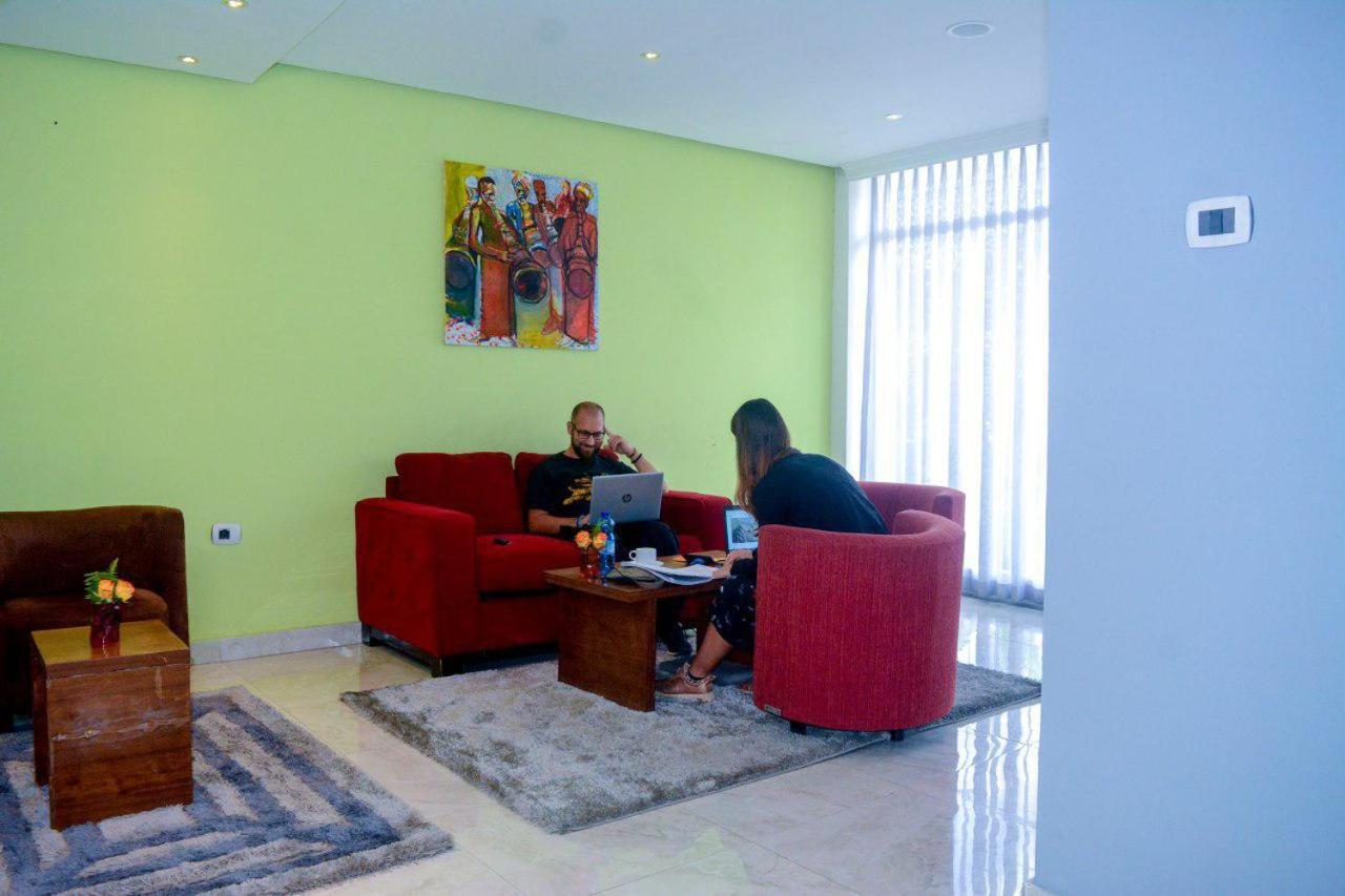 Melodie Hotel Addisz-Abeba Kültér fotó