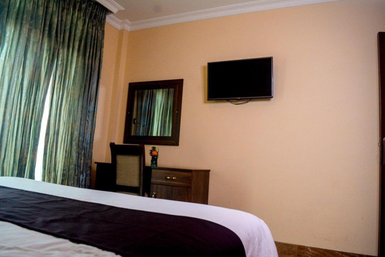 Melodie Hotel Addisz-Abeba Kültér fotó