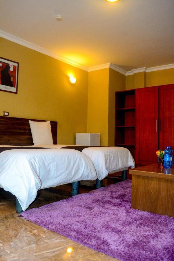 Melodie Hotel Addisz-Abeba Kültér fotó