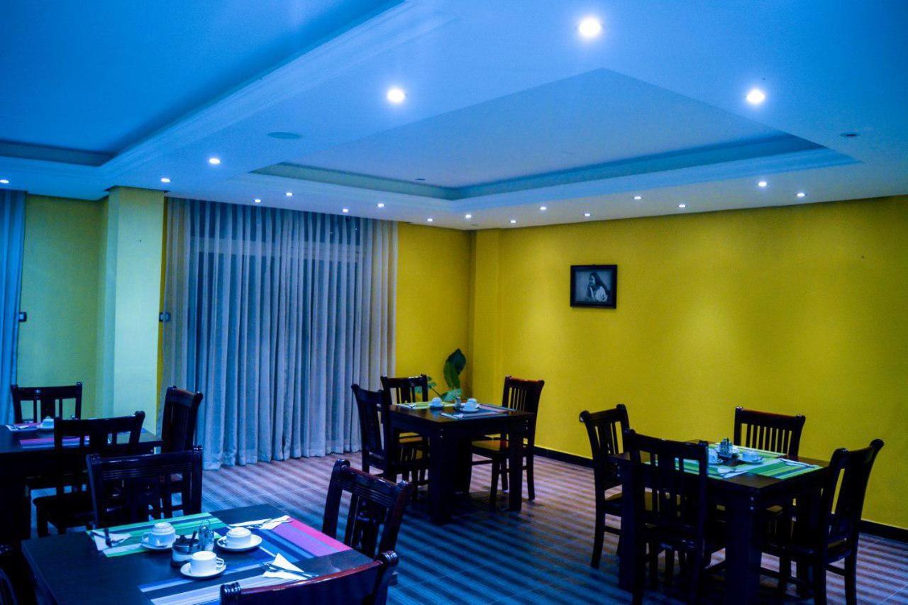 Melodie Hotel Addisz-Abeba Kültér fotó