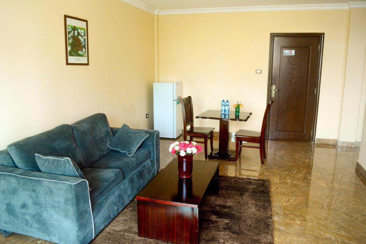 Melodie Hotel Addisz-Abeba Kültér fotó